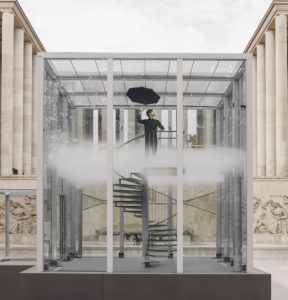 Bulle - Cartier - OSNI - Nuage Parfumé - Palais de Tokyo - Escalier - Homme